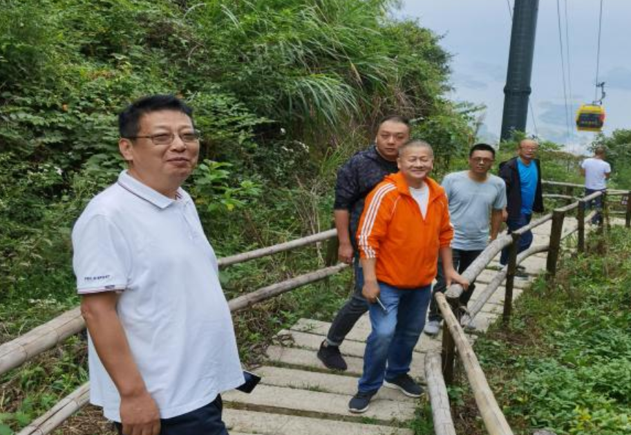 福鑫重工---赏山湖远阔，看人间烟火